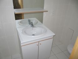 APPARTEMENT - SAINT-DIE -  2 pi�ces (40 m�) :: Loyer mensuel : 450,00 &euro;uros