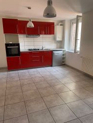 APPARTEMENT - SENONES - 2 pice(s) - 90 m² :: Loyer mensuel : 520.00€