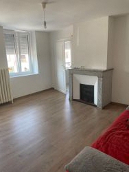 APPARTEMENT - SENONES - 2 pice(s) - 90 m² :: Loyer mensuel : 520.00€