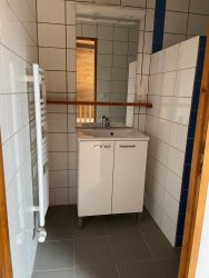 APPARTEMENT - SENONES -  2 pi�ces (55 m�) :: Loyer mensuel : 400,00 &euro;uros