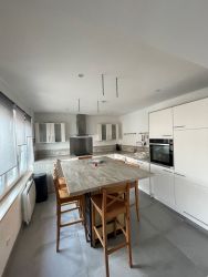 APPARTEMENT - SAINT-DIE -  4 pi�ces (110 m�) :: Loyer mensuel : 920,00 &euro;uros