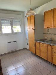 APPARTEMENT - SAINT-DIE - 2 pi�ce(s) - 54 m&sup2; :: Loyer mensuel : 540.00&euro;
