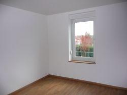 APPARTEMENT - ETIVAL CLAIREFONTAINE -  2 pi�ces (60 m�) :: Loyer mensuel : 450,00 &euro;uros