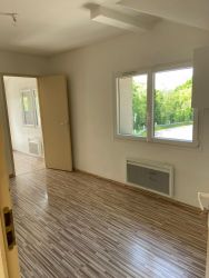 APPARTEMENT - SAINT DIE DES VOSGES -  2 pi�ces (28 m�) :: Loyer mensuel : 450,00 &euro;uros