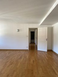 APPARTEMENT -  SENONES -  3 pi�ces (68 m�) :: Loyer mensuel : 425,00 &euro;uros